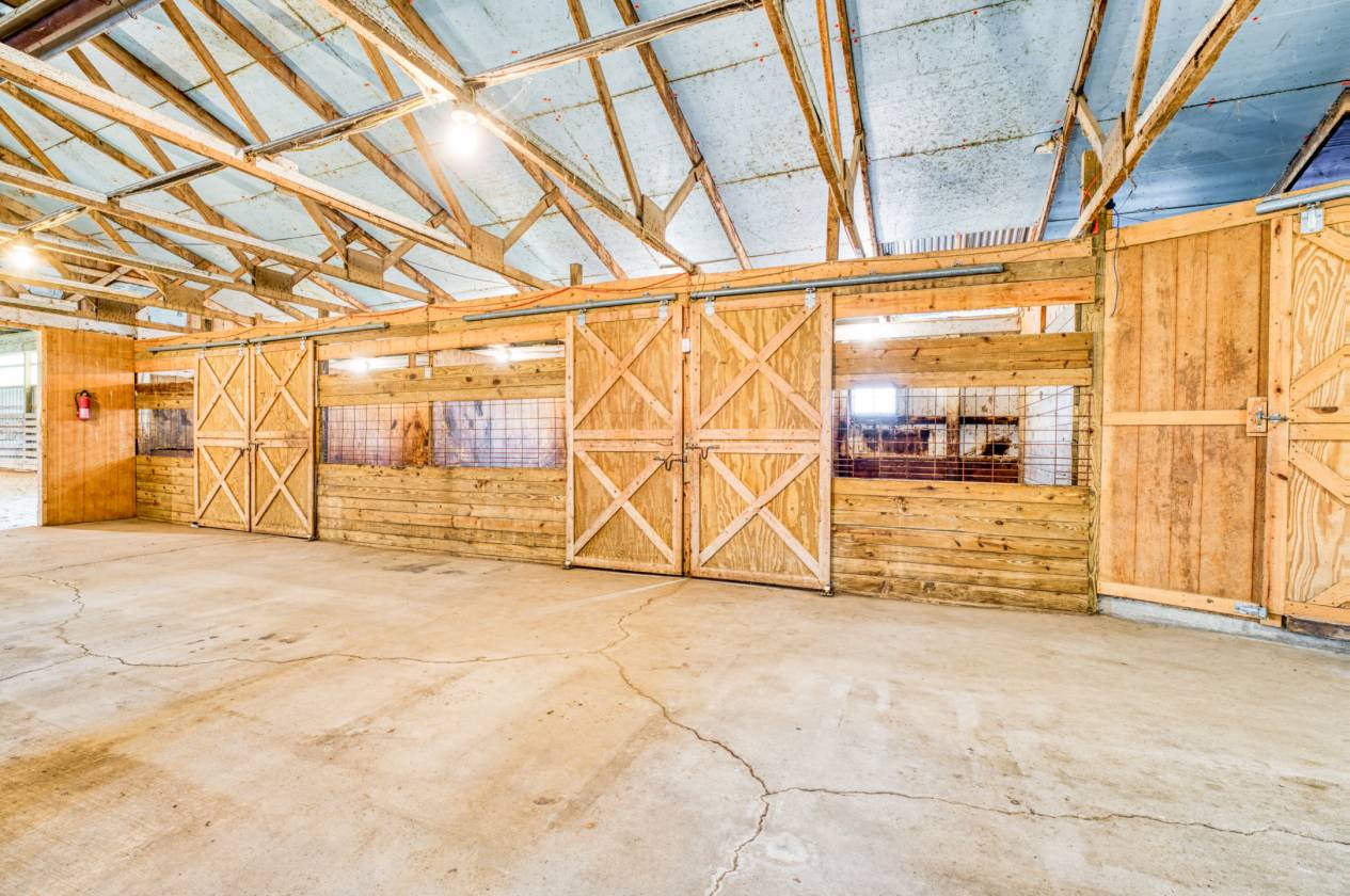 DUAL residence equine facility! - photo 11