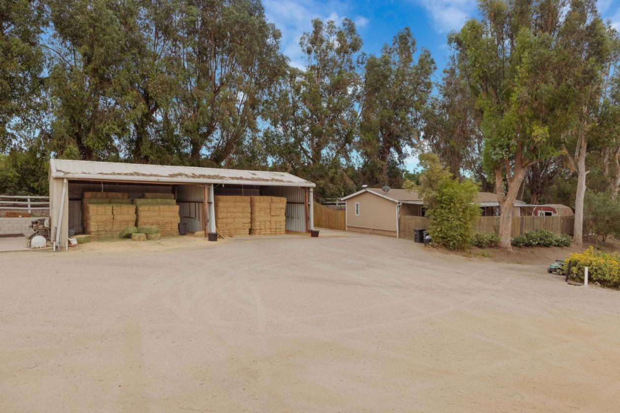 25 Acre Residential & Equestrian Facility - photo 16