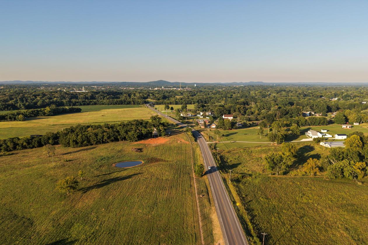 Barndominium & Acreage - photo 14