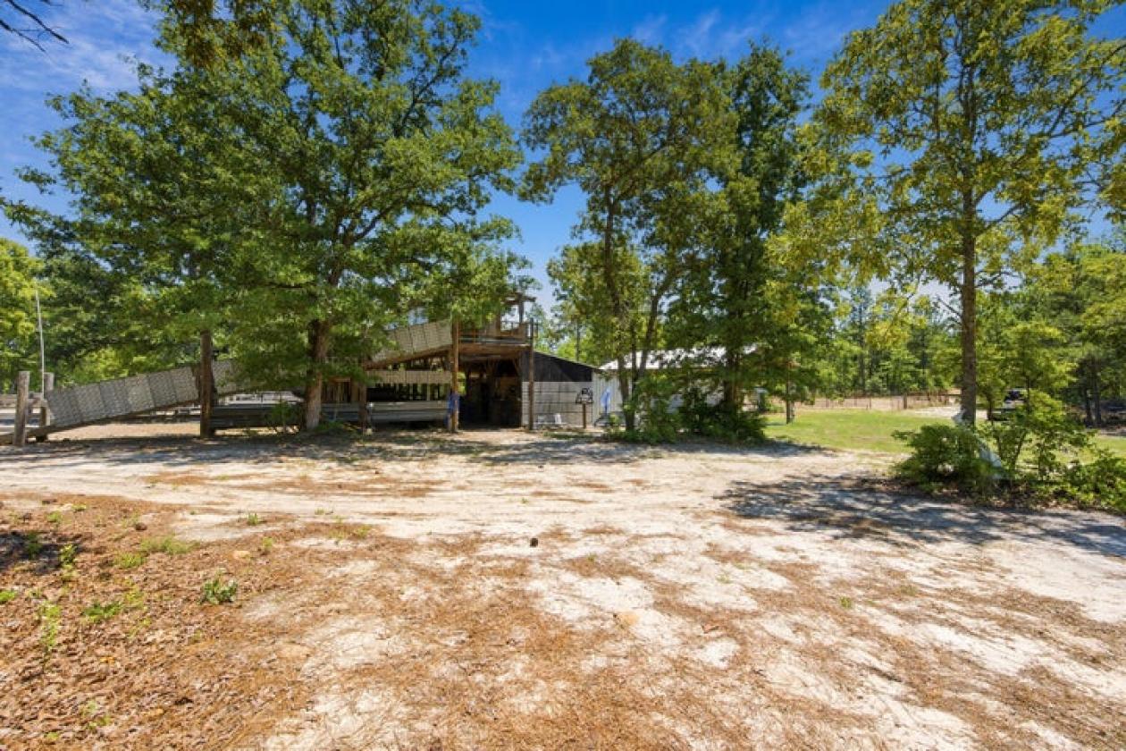 Unique Equestrian Property 9.48 Acres Near Trails - photo 15
