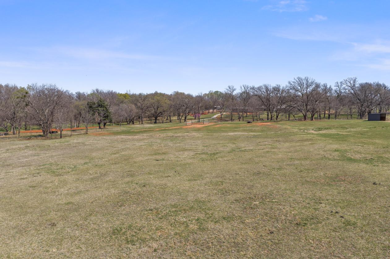 Home, Shop, Horse Barn on 25 acres - photo 6
