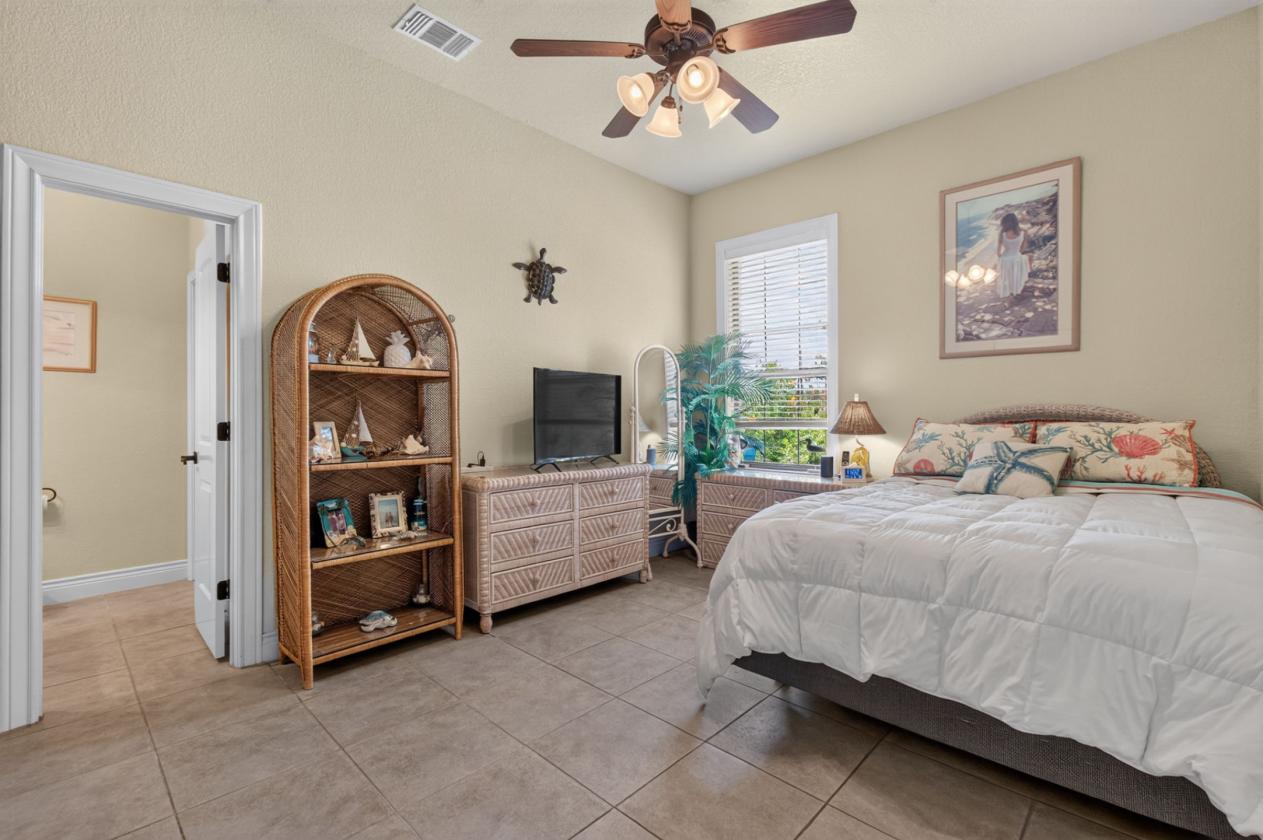 Comal County Equestrian Home - photo 23