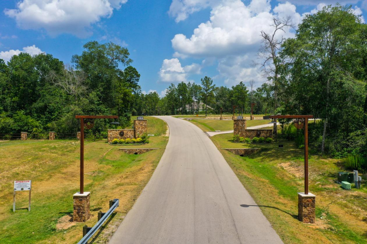 Land available ready to build your dream home - photo 9
