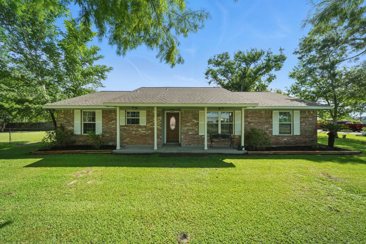 Horse Property for sale.