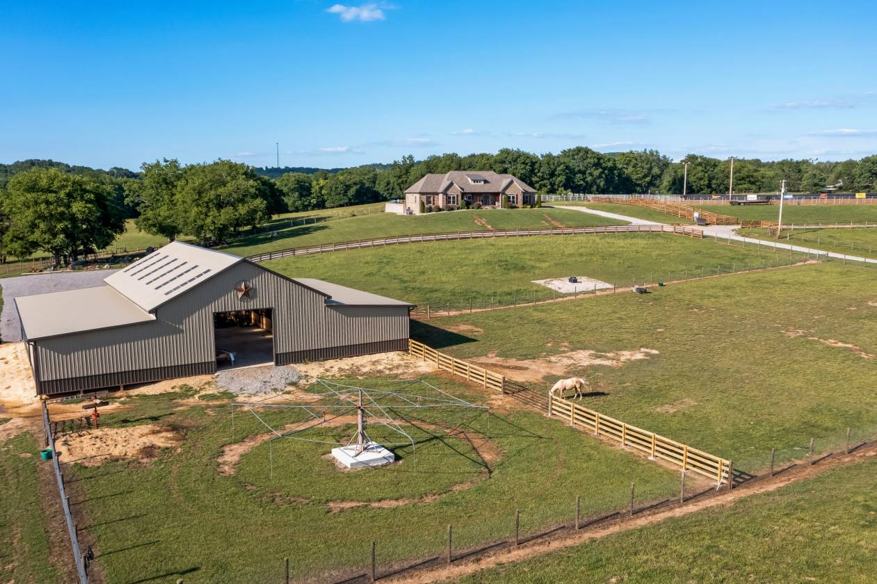 Horse Ranch for Sale Near Me Buy Your Dream Horse Ranch Horse Ranch for Sale Near Me Buy Your Dream Horse Ranch