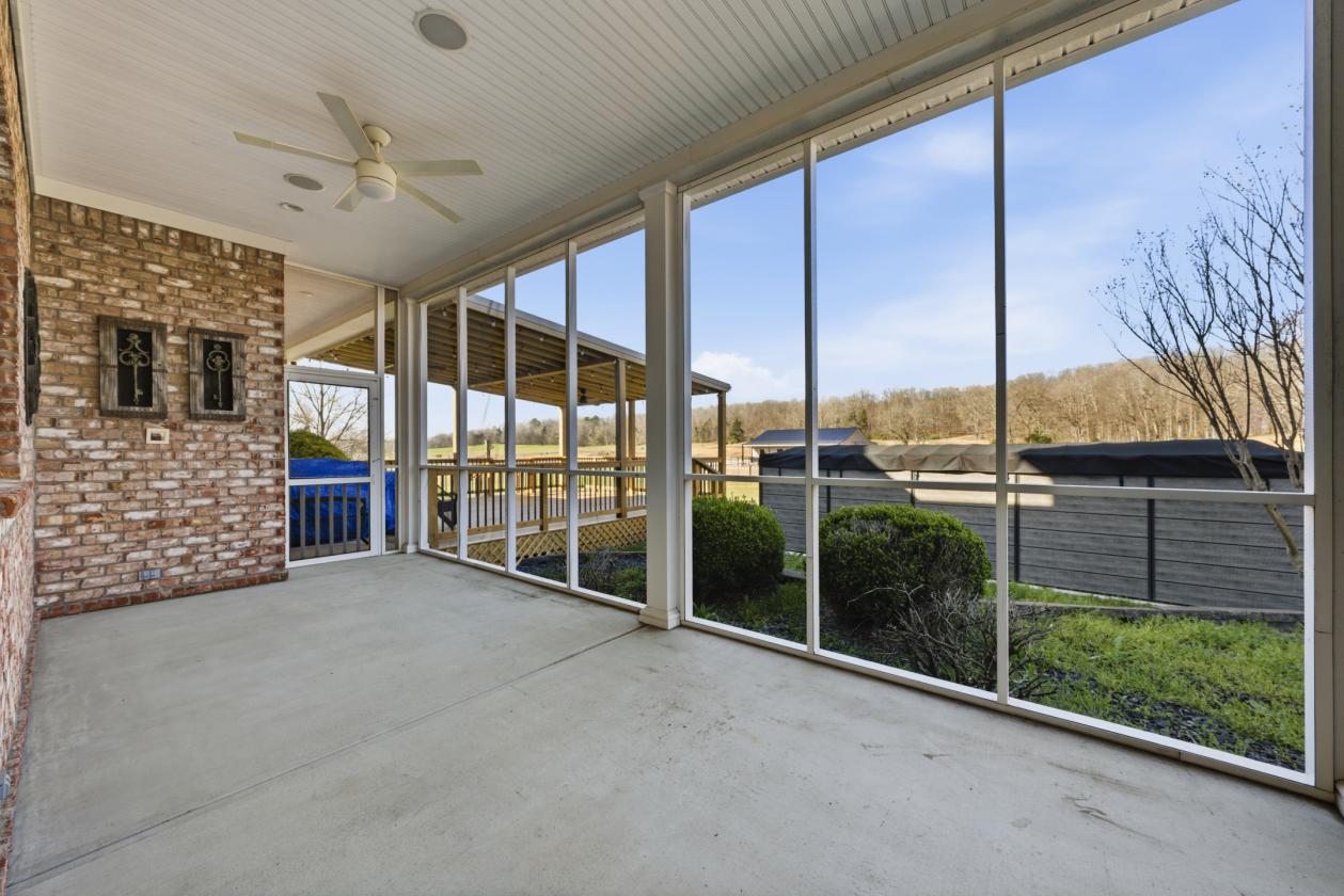 Peaceful Equestrian Estate with Dream Barn - photo 24