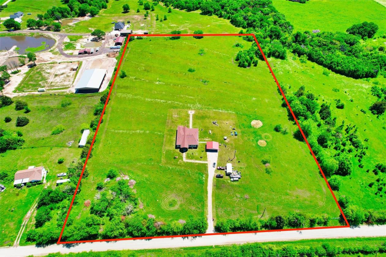 Horse Property for sale.