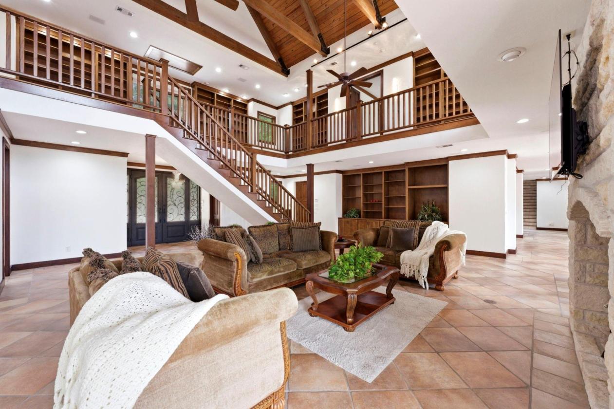 Unbelievable Luxury Estate Near Huntsville! - photo 9