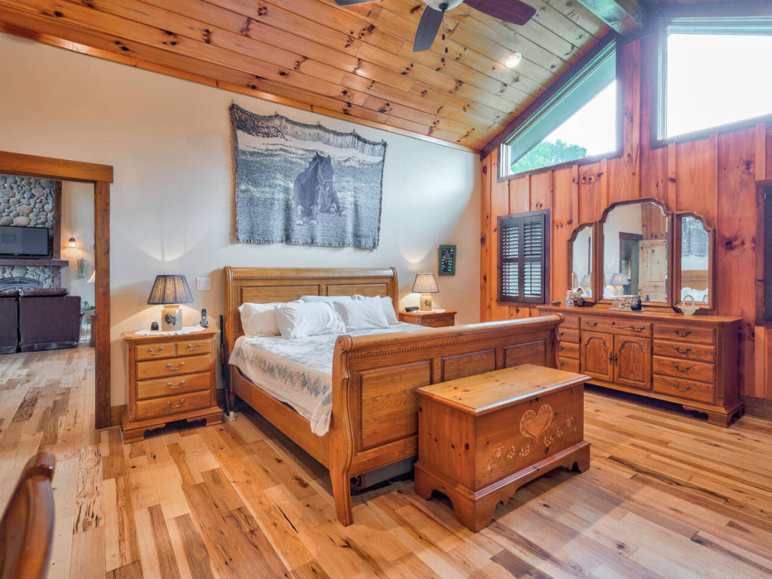 Potential HorseLover's Paradise Rougemont, Orange County, North