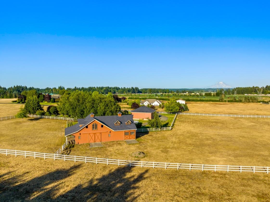 Equestrian Community Estate with Mountain Views - photo 29