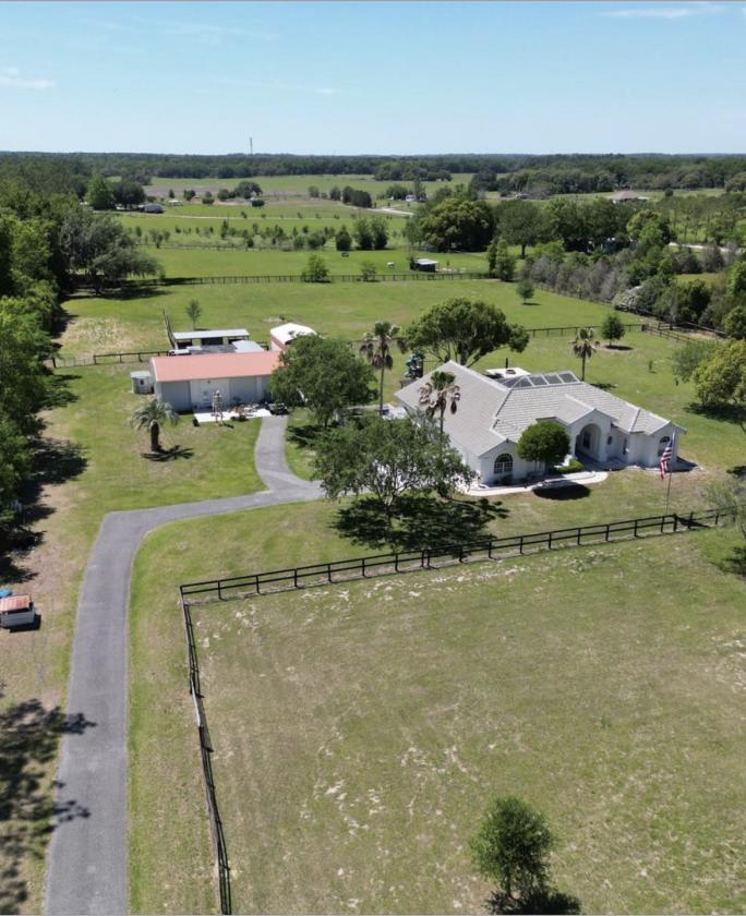 Miniature horse farm on rolling Hills - photo 17