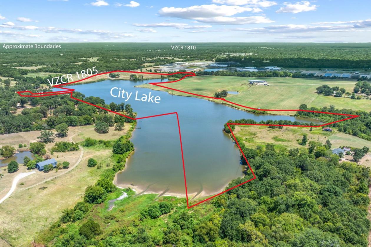 RARE OPPORTUNITY ON 74± ACRES - photo 3