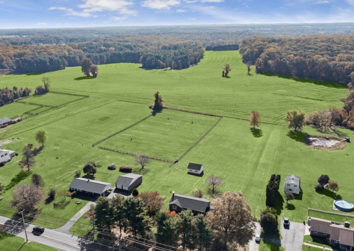 Horse Property for sale.