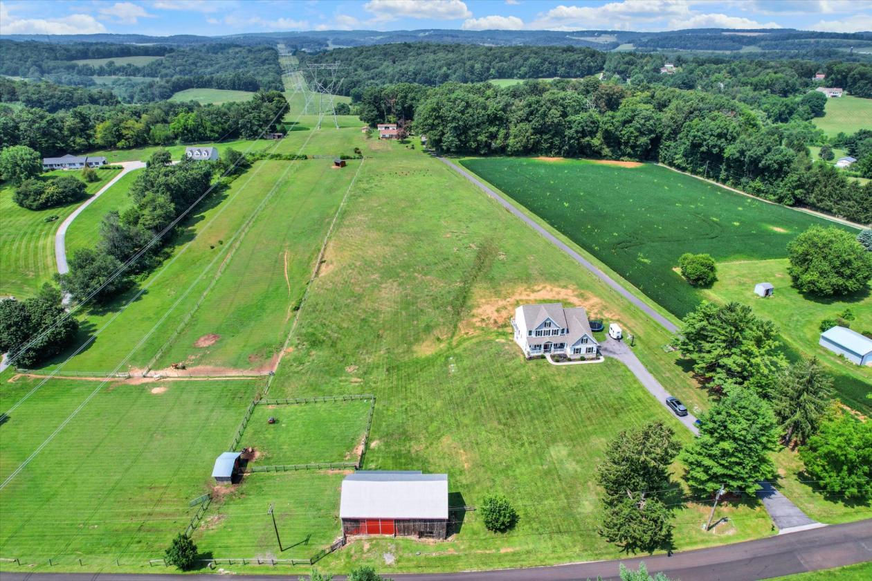 Central Maryland Small Horse Farm - photo 28