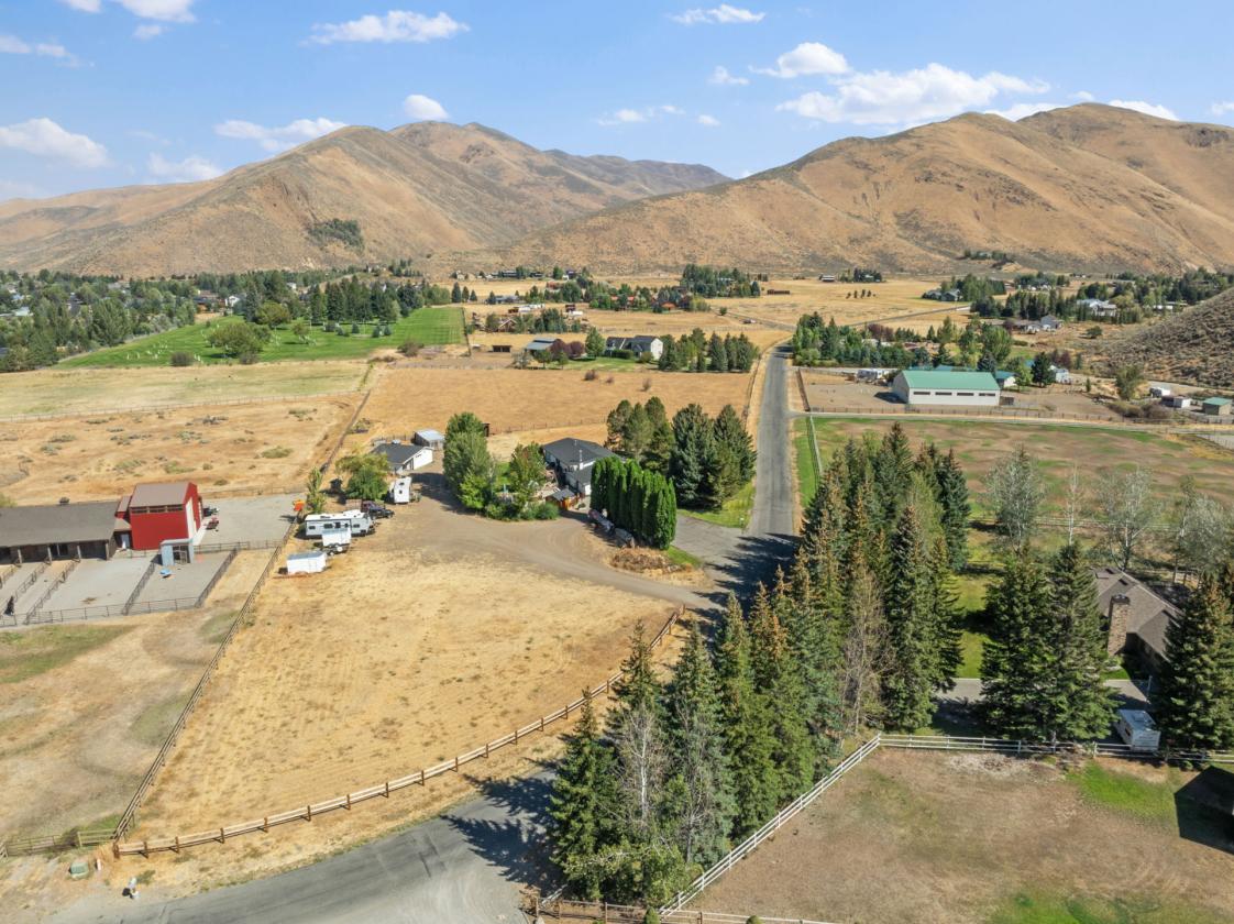 Now Available! 5 Acre Ranchette Near Sun Valley,ID - photo 2