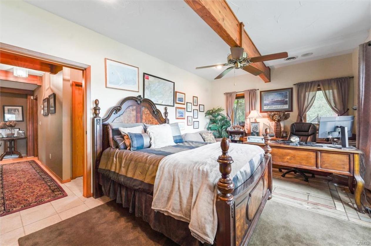 Extraordinary Seneca River Estate - photo 9