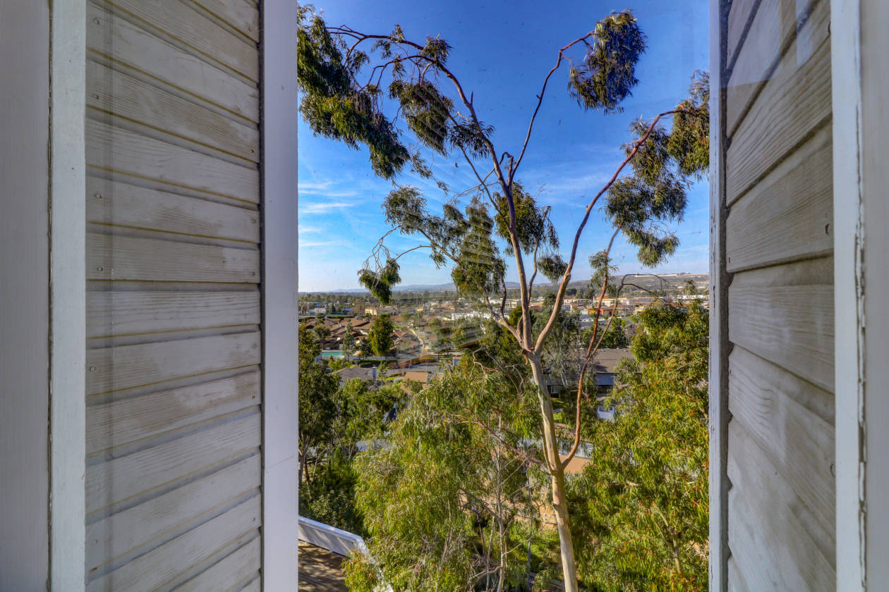 INCREDIBLE VIEW HORSE PROPERTY IN THE OC!! Yorba Linda, Orange County