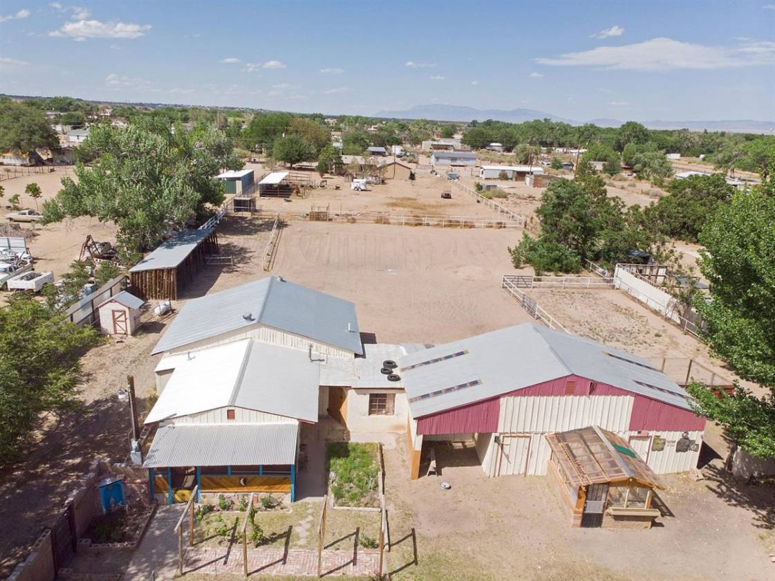 Horse Property For Sale in Corrales Sandoval County, Sandoval County New Mexico