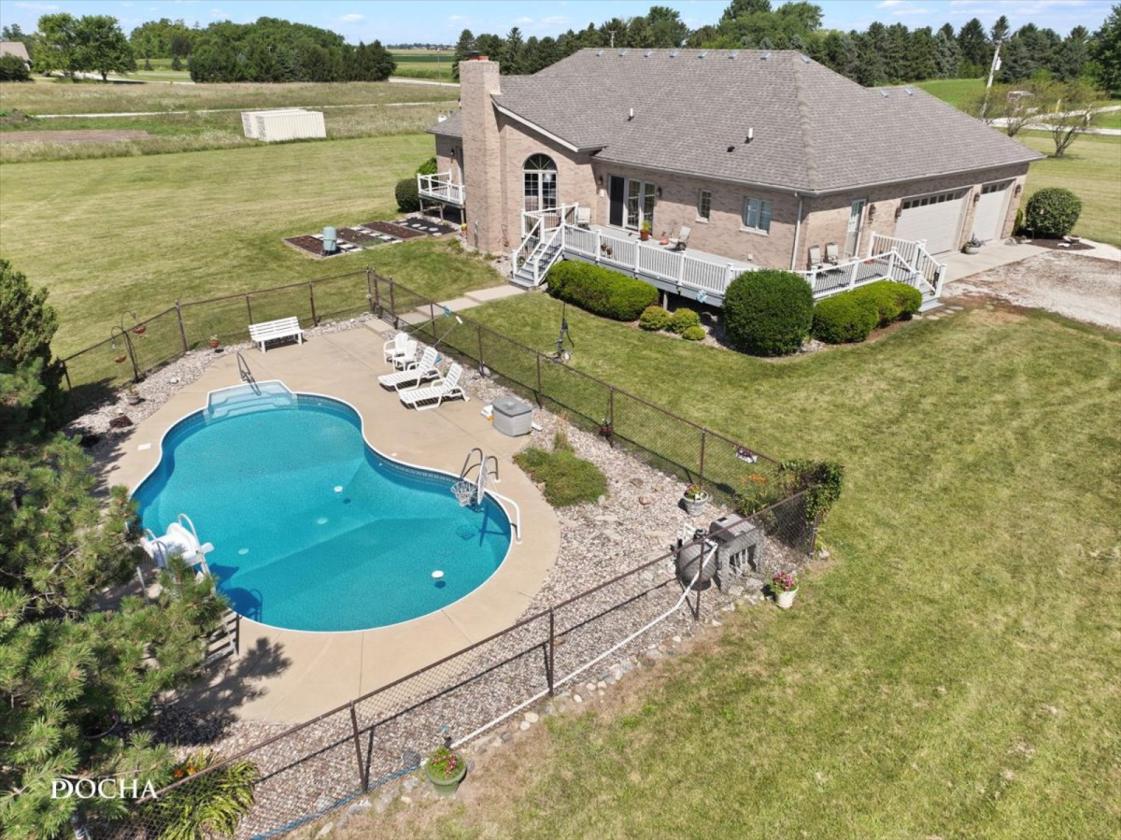 10 Acre Equestrian Estate! - photo 17