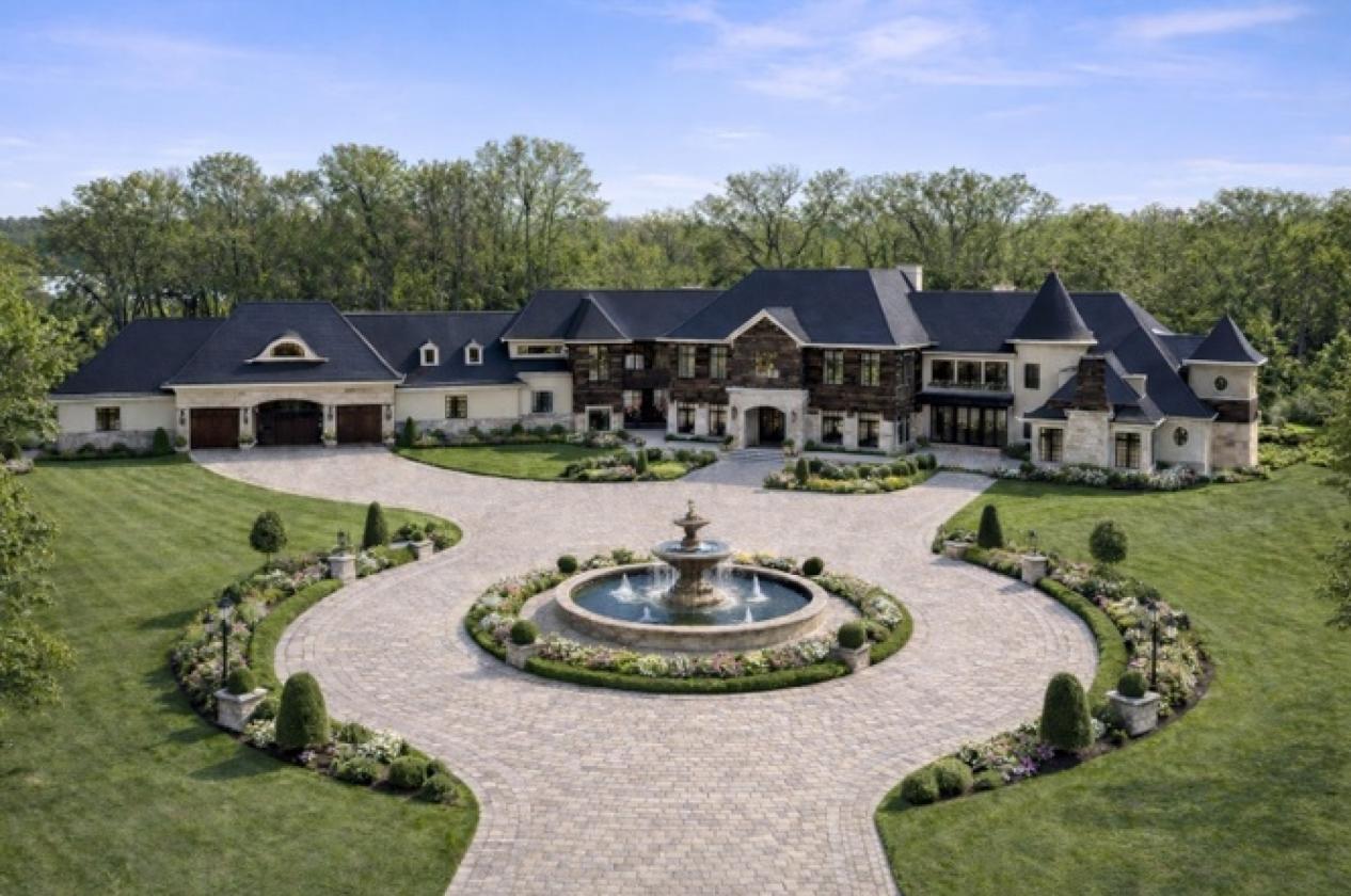38-Acre Luxury Estate in Horse Country - photo 2