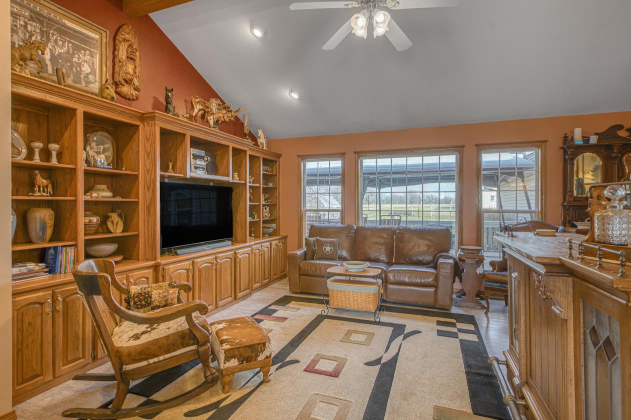 Everything you want in SW Missouri - photo 8