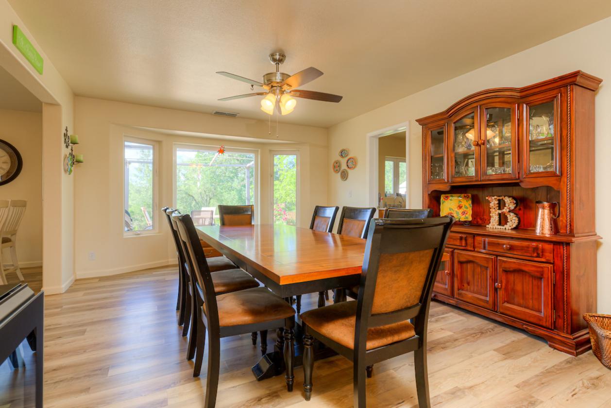 Oh, the POSSIBILITIES!! 5.31 Acres! - photo 8