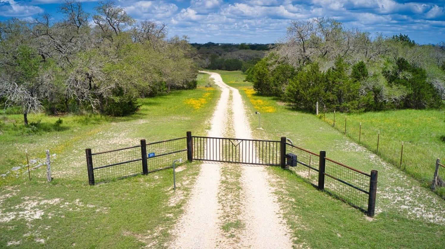 60.87 Hill Country Ranch 2.25% VA Assumable - photo 17