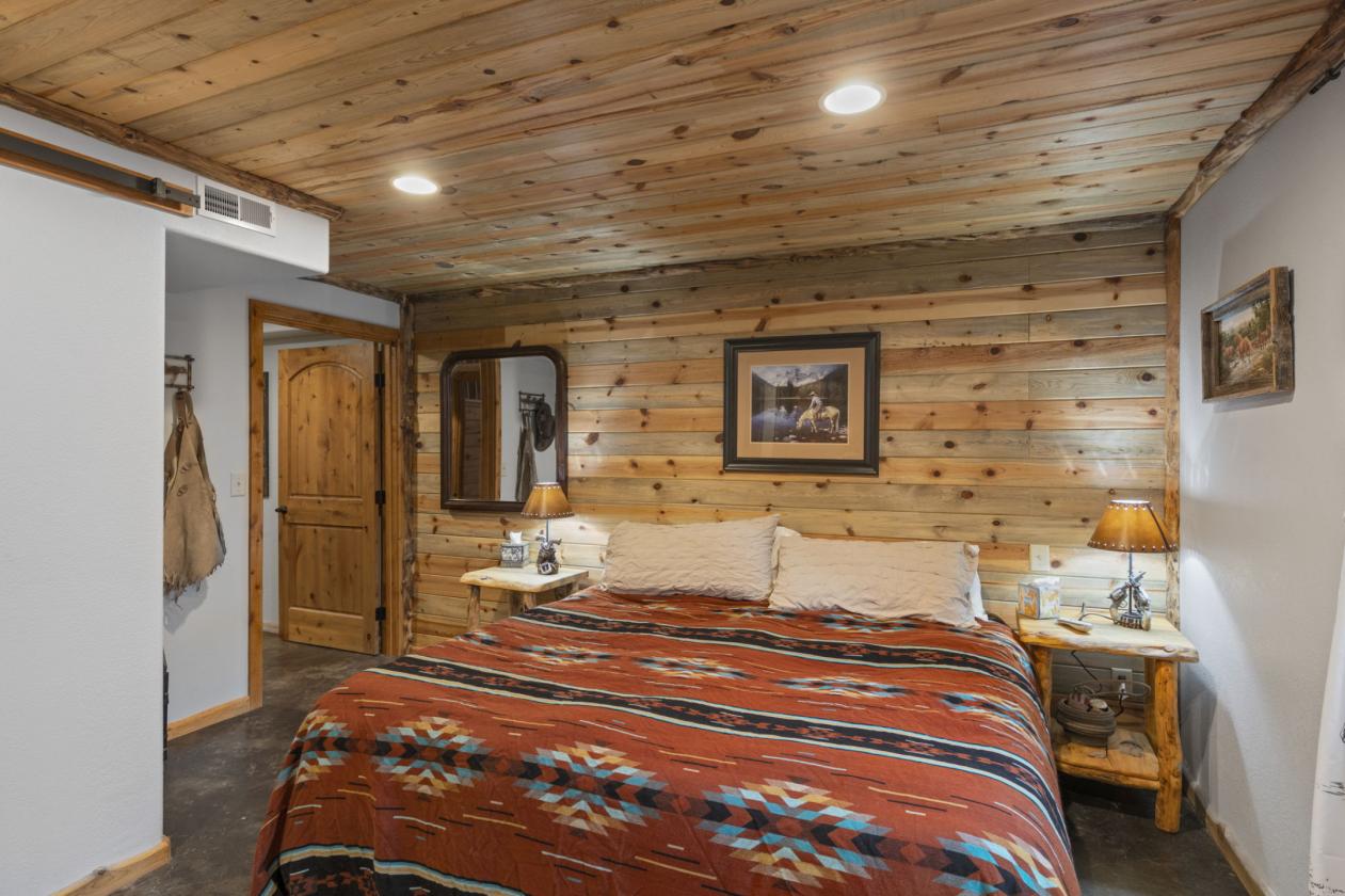 Riverfront Legacy Equestrian Ranch - photo 23