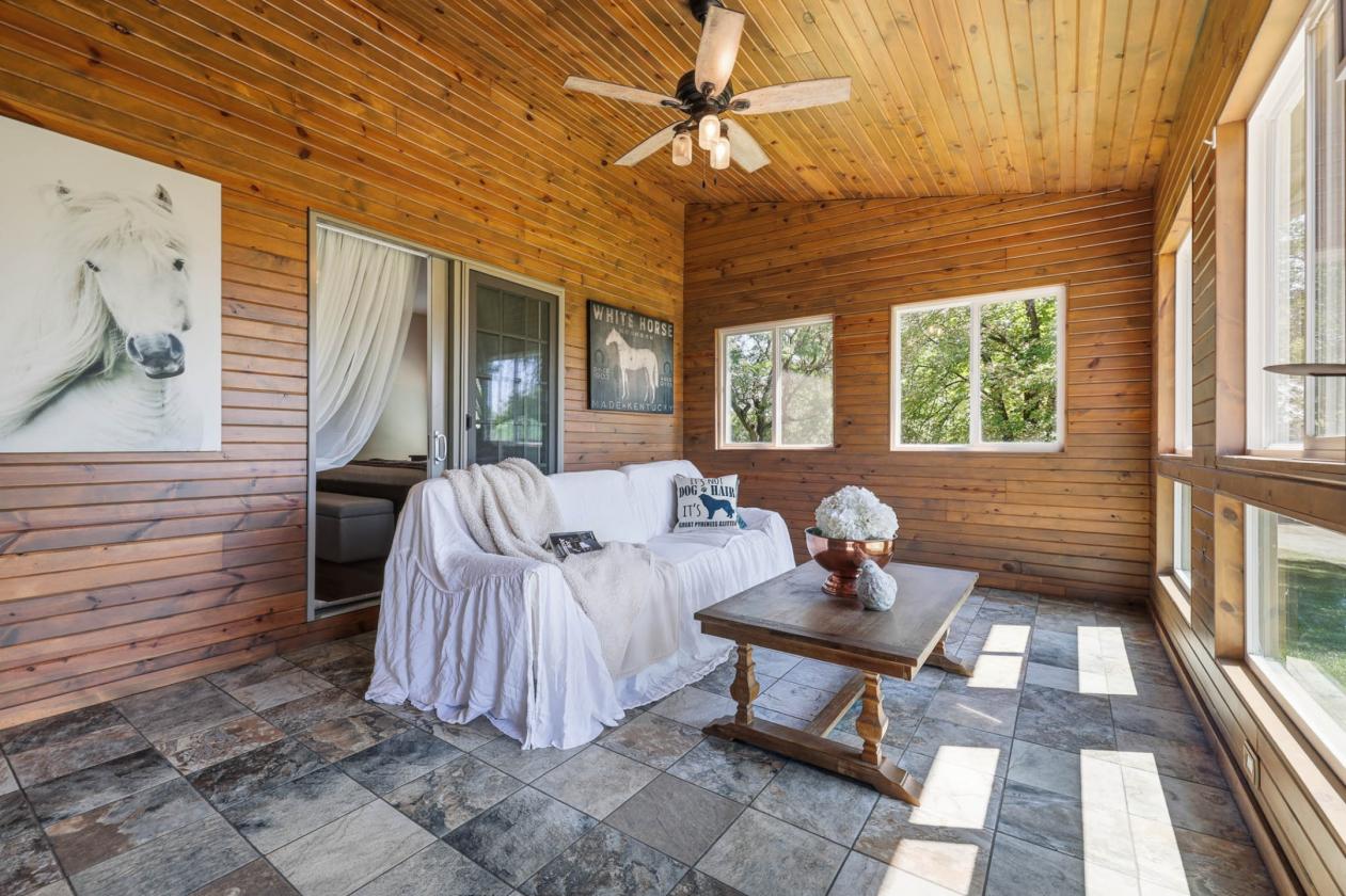 Established Equestrian Estate on 10 Acres - photo 25
