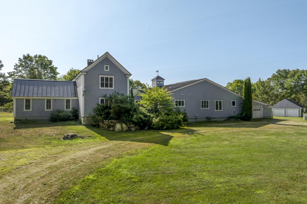 20 Acre Farm w/Indoor Riding Arena & 10 Stall Barn - photo 5