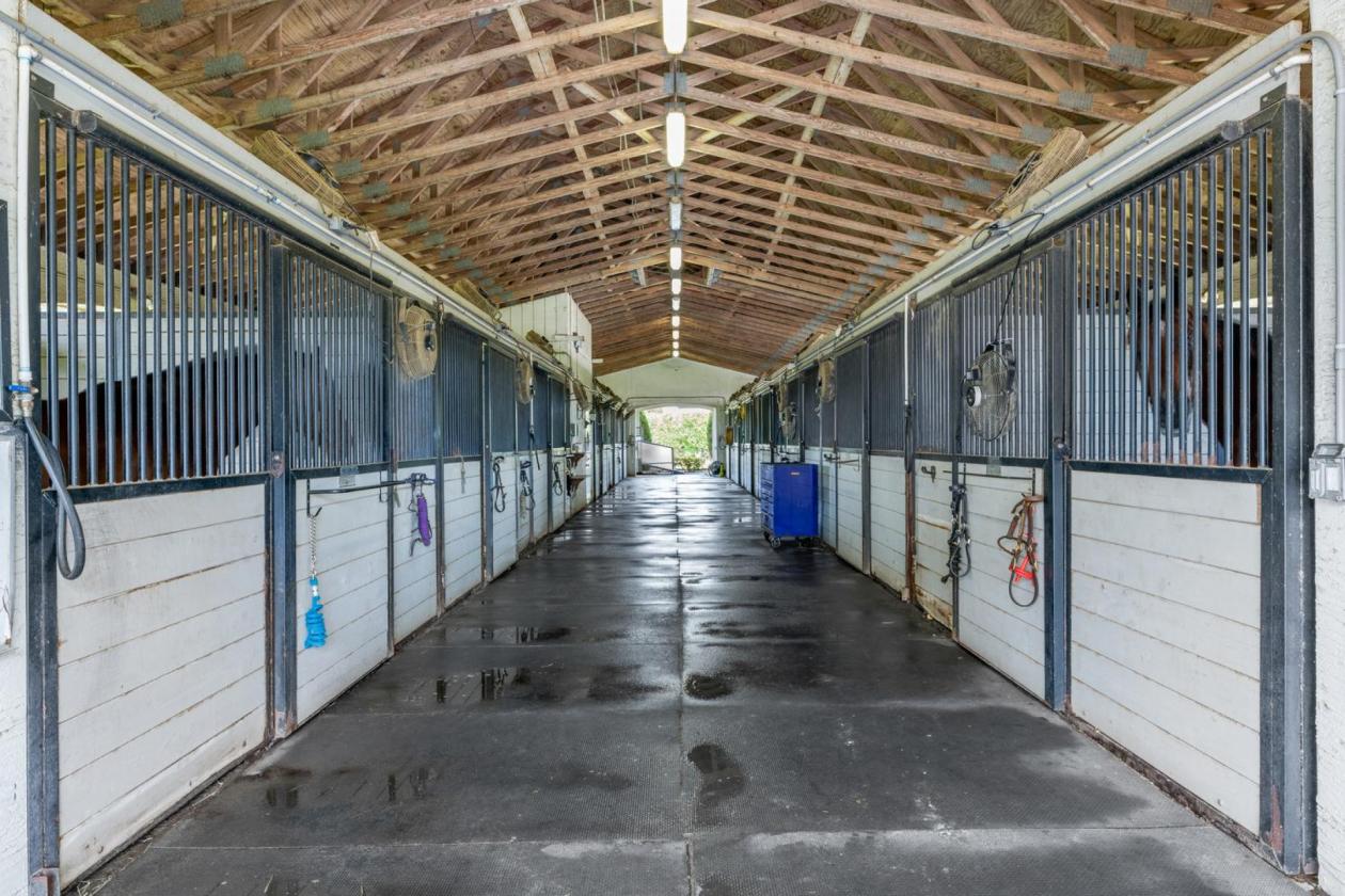 2.6 acre farm on Rolling Rock - photo 17