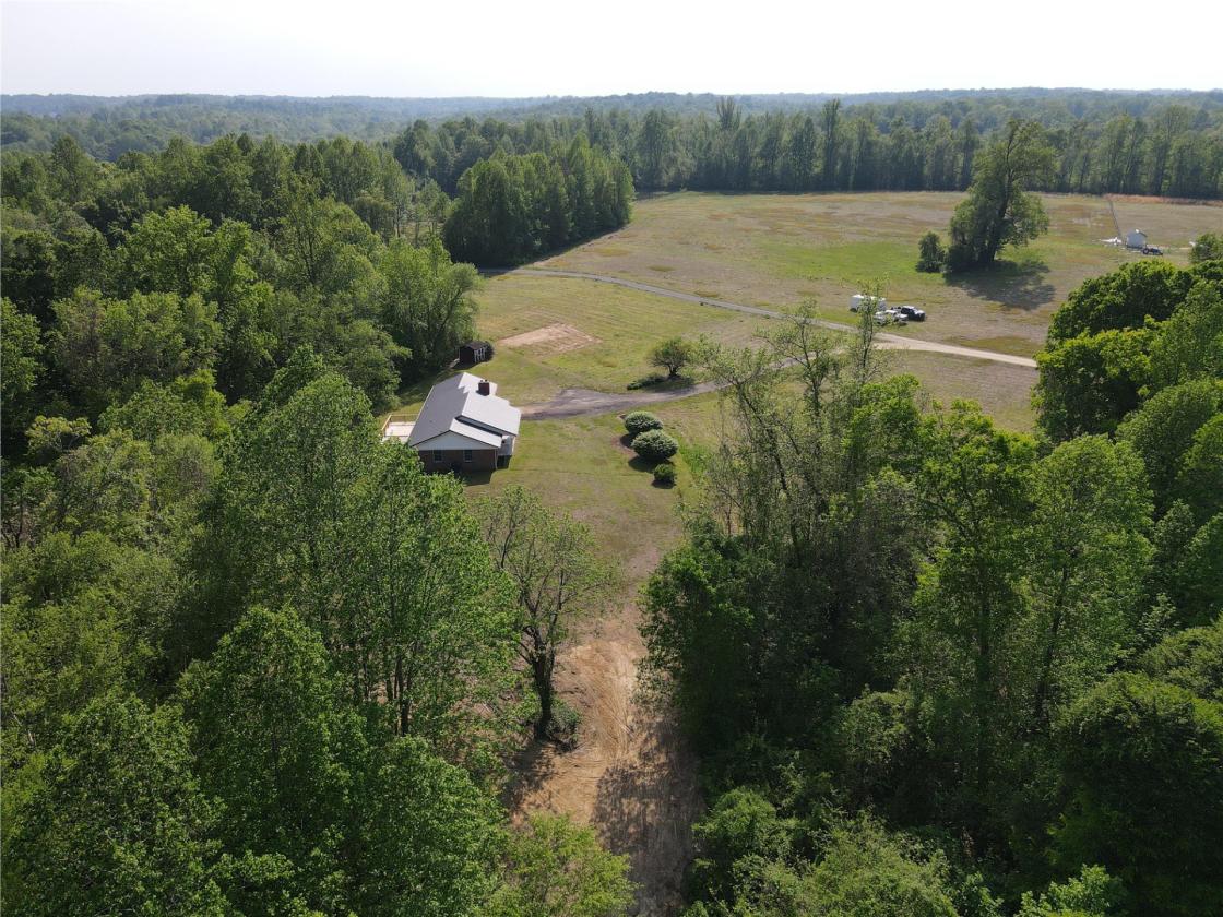Amazing Potential with no HOA on these 7+/- acres - photo 2