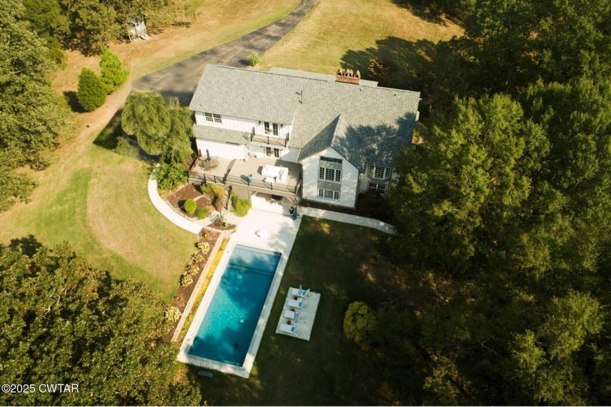 Horse Property for sale.