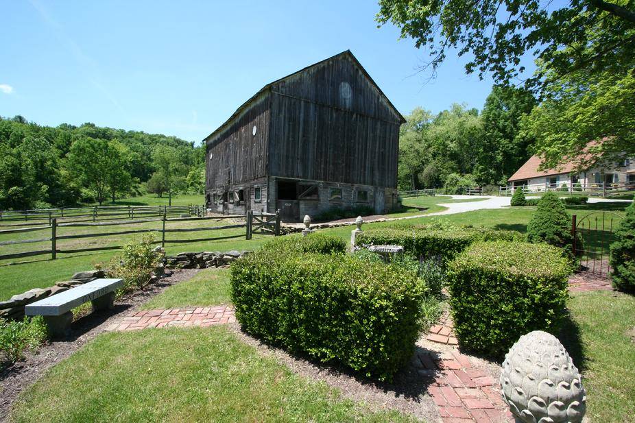 30 Acre Luxury Equestrian Estate Within 45 Minutes To Downtown... Greensburg, Westmoreland