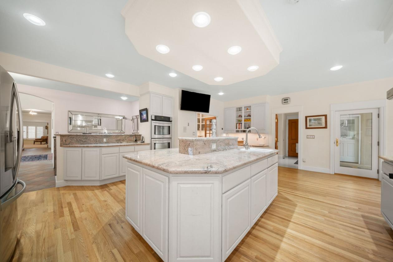 318.25± Acres of Pristine Countryside Living - photo 10