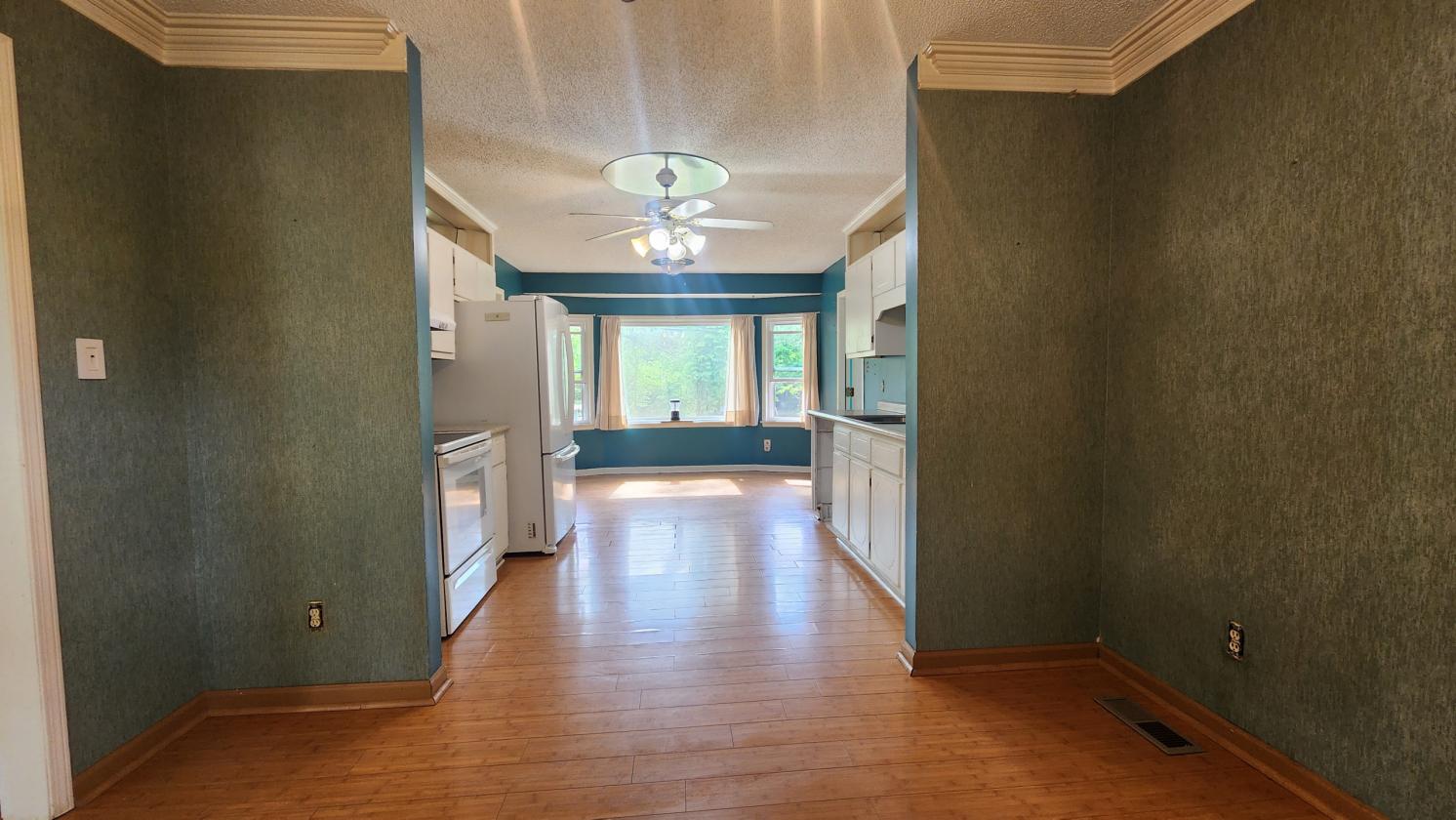 15-Acre Farmstead with guest house and pond - photo 22