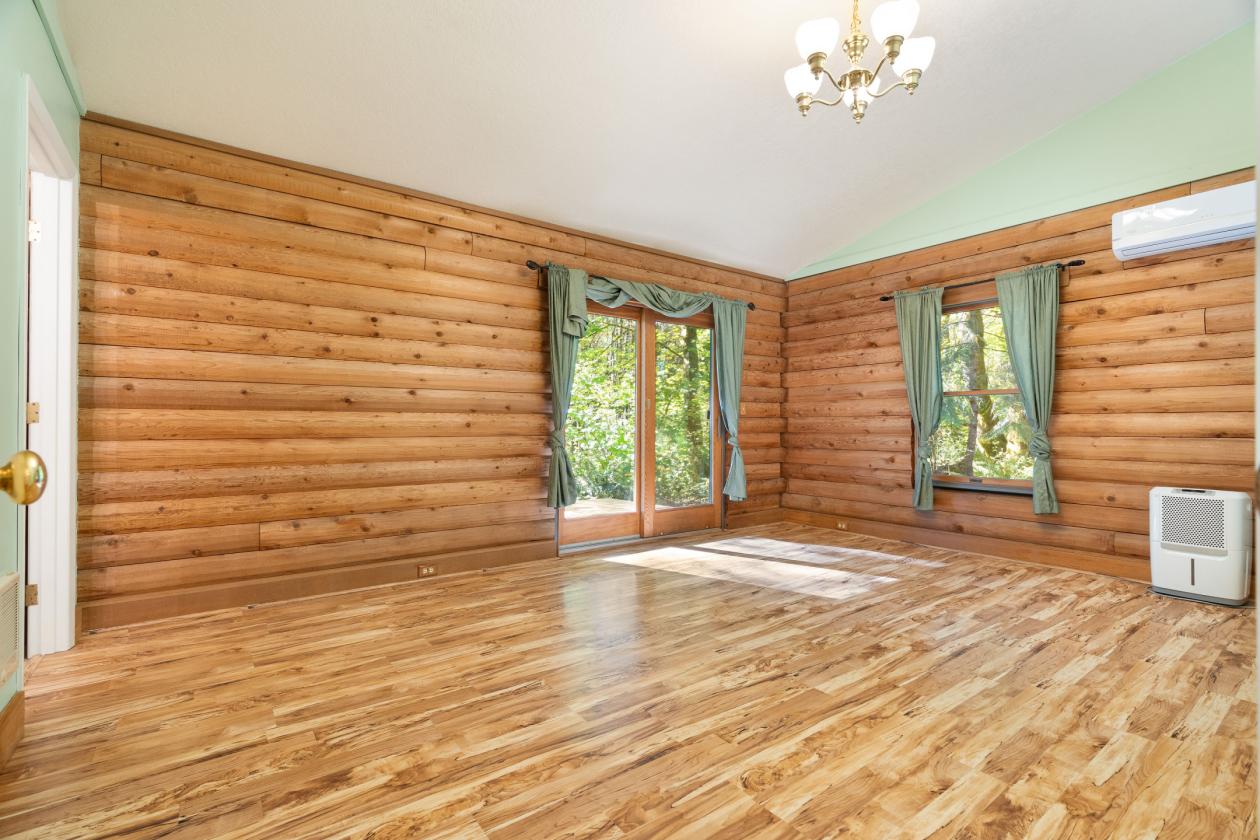 11.62-Acre Mt. Hood Equestrian Retreat - photo 8