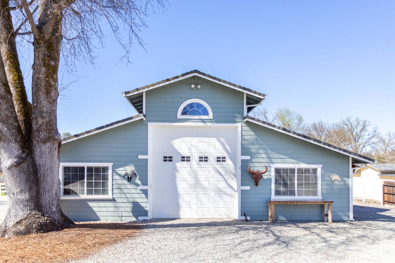 Manageable property that defines Palo Cedro living Palo Cedro, Shasta