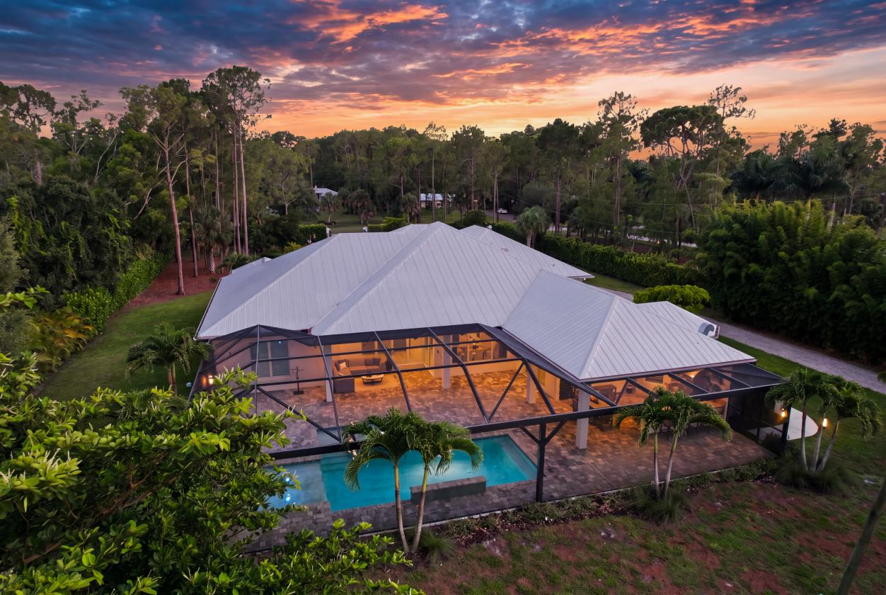 Redefined Luxury Hobby Farm Living - photo 25