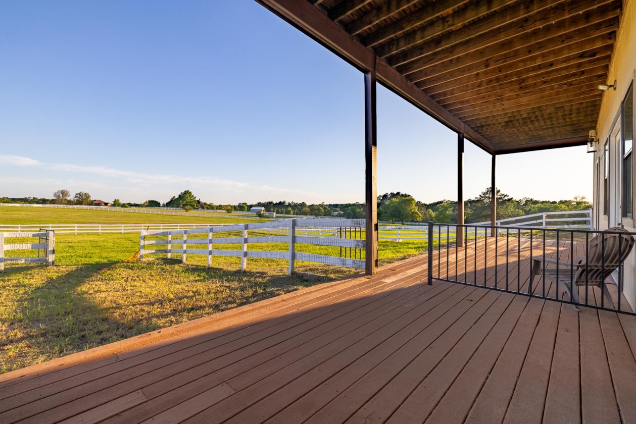 Luxury Equestrian Estate - photo 9