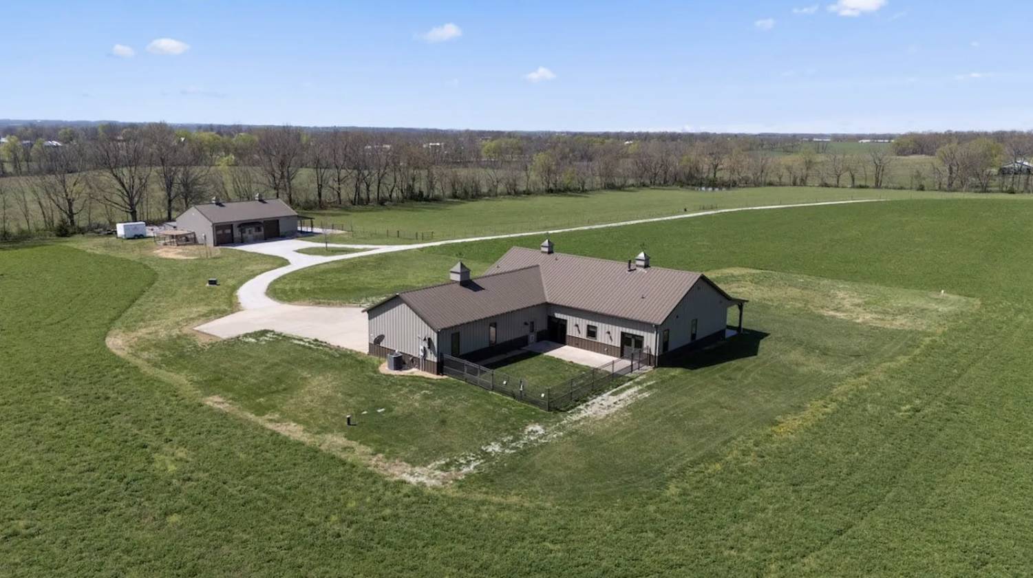 Horse Property for sale.