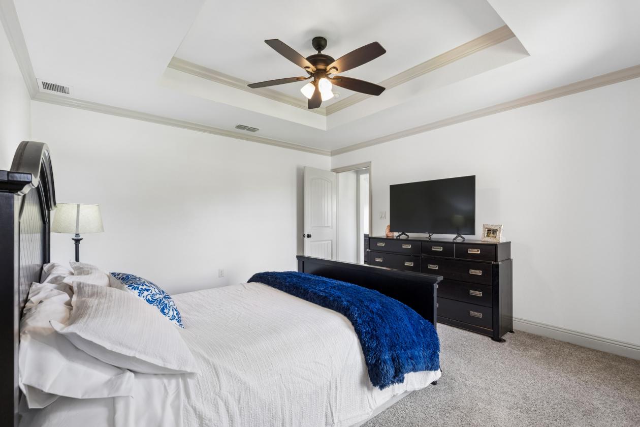 Luxury Acreage Living Without Compromise - photo 21
