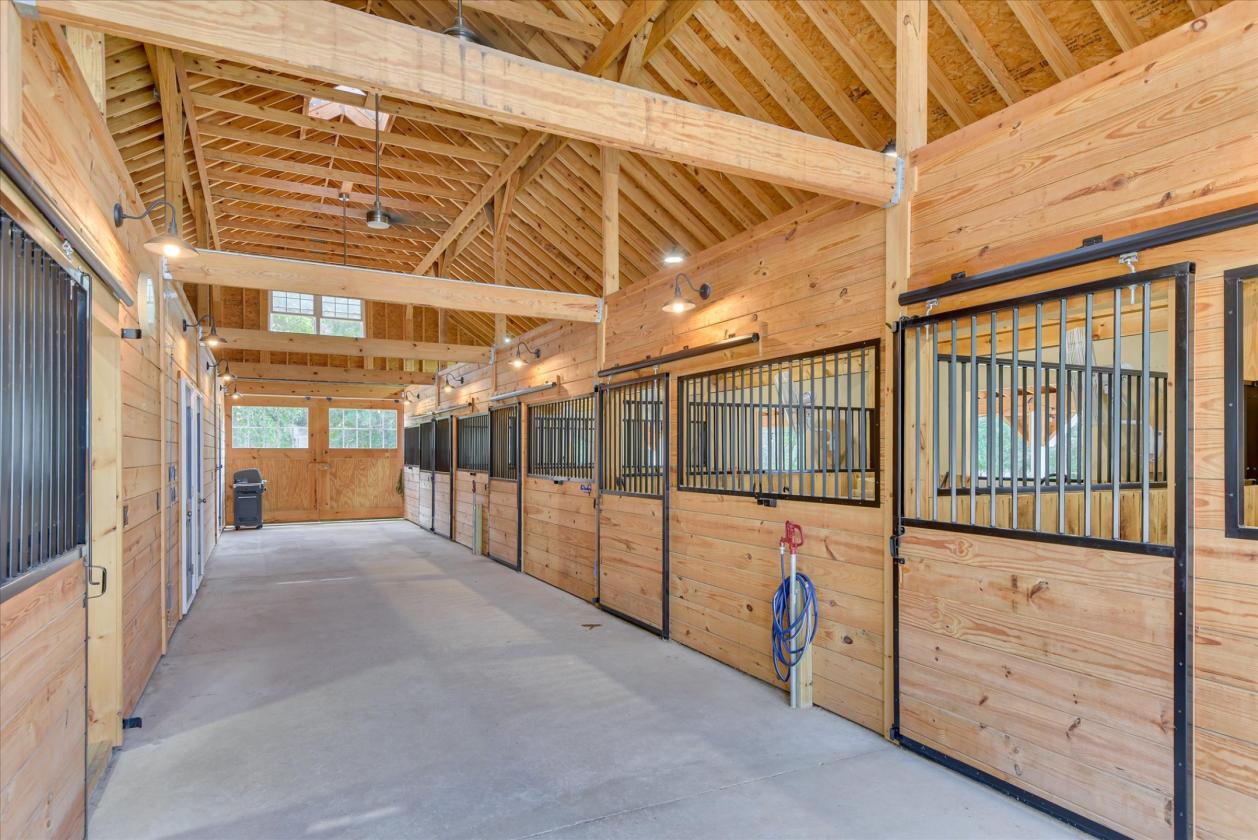 6 Stall Modern Luxury Farm in Equestrian Community - photo 19