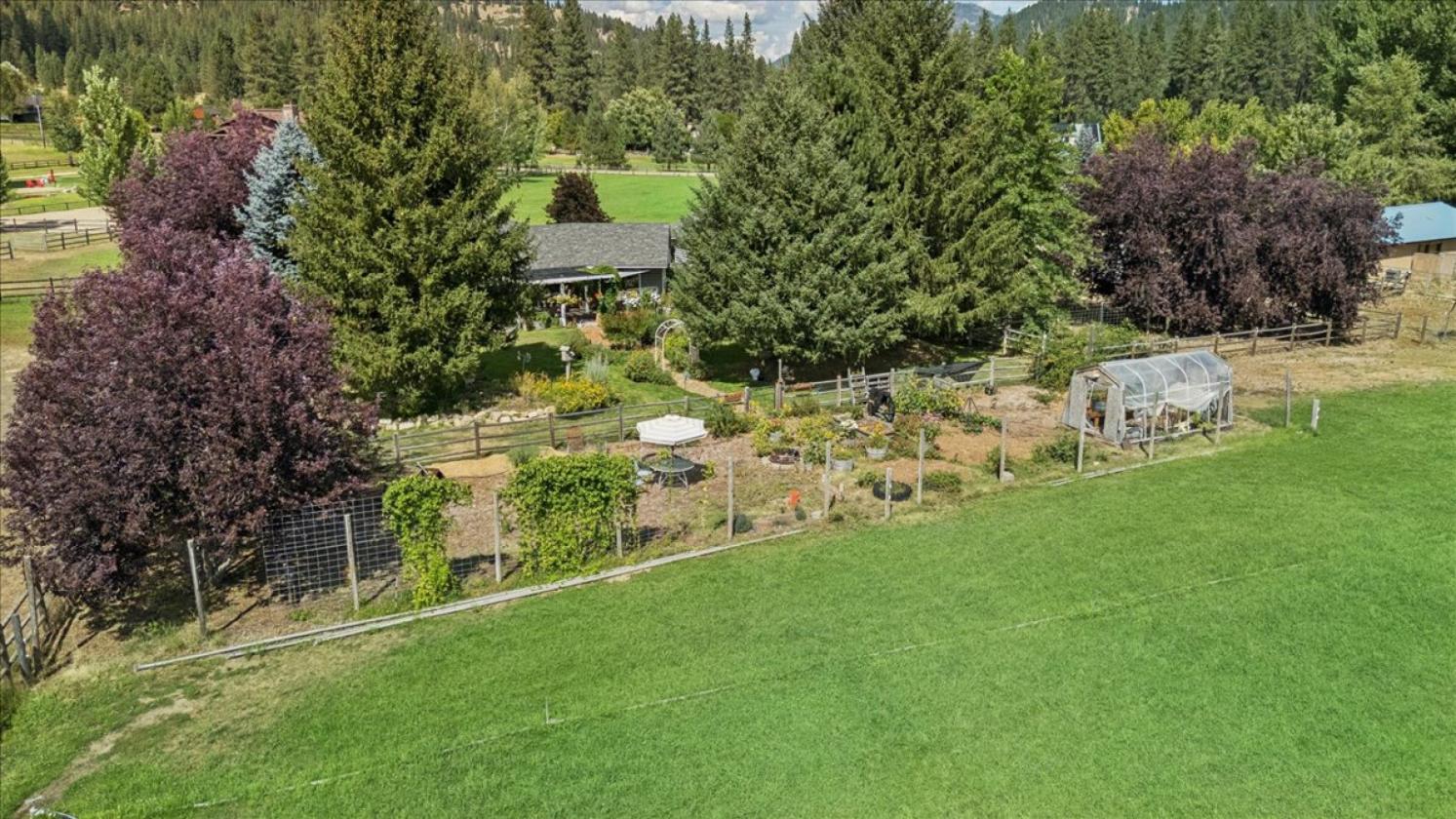Over 5-acre horse property - photo 30