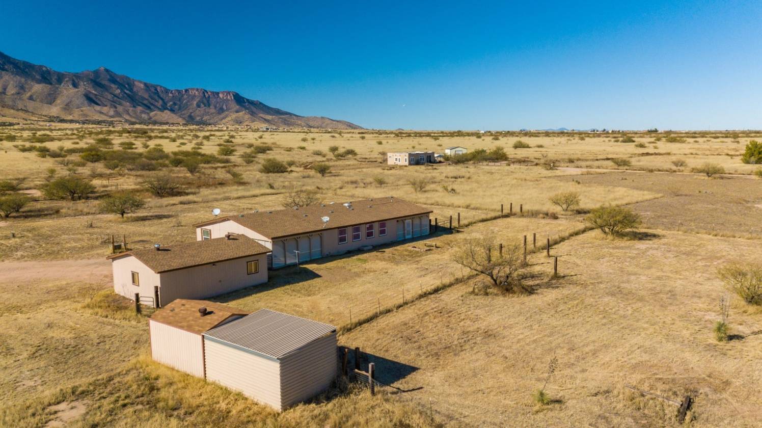 4 acre horse property in Hereford ,AZ Hereford, Cochise County