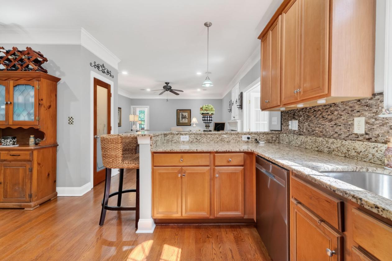Custom Home on 3+ Horse-Ready Acres - photo 11