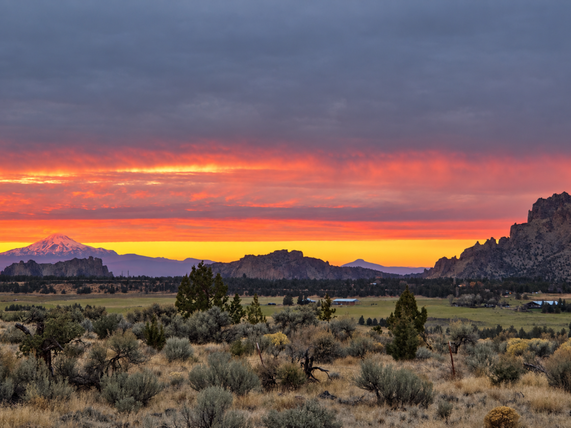 Incredible Views, 10 Acre Central Oregon Paradise - photo 4