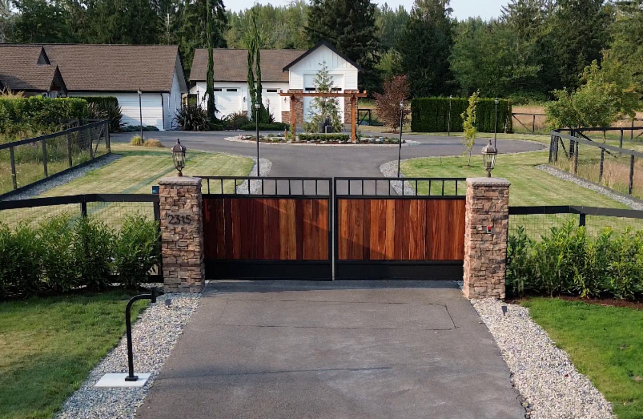 Almost 12 Acre Estate with Two Homes & RV Shop - photo 4