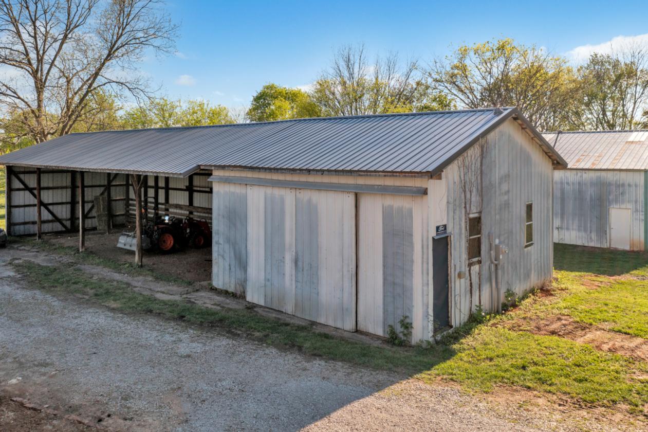 Circa 1878 • Restored Estate • Equestrian Potential - photo 25