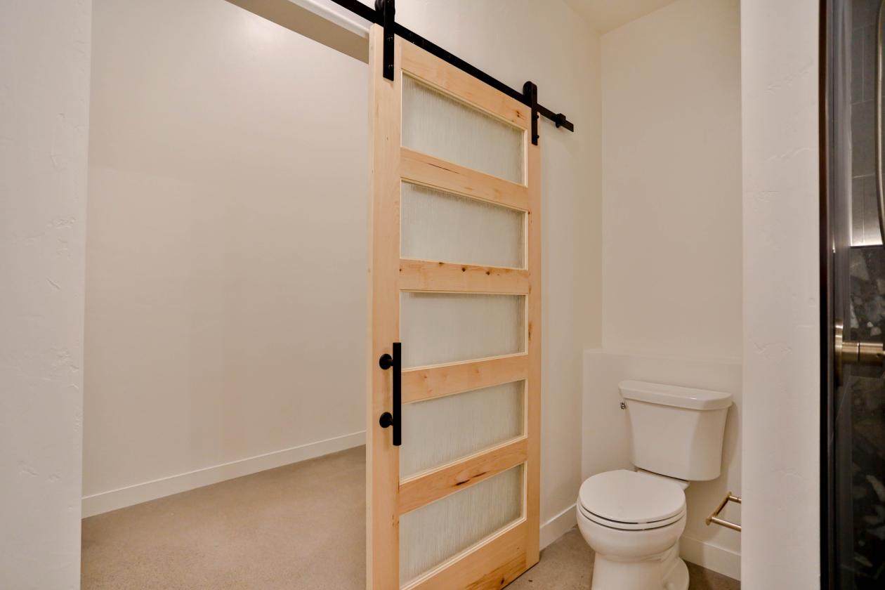 Luxury Property With Horse Potential - photo 26